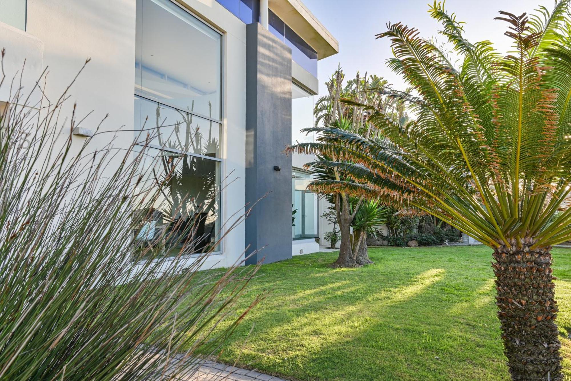 Gnd Properties Luxury Holiday Home Port Elizabeth Exterior photo
