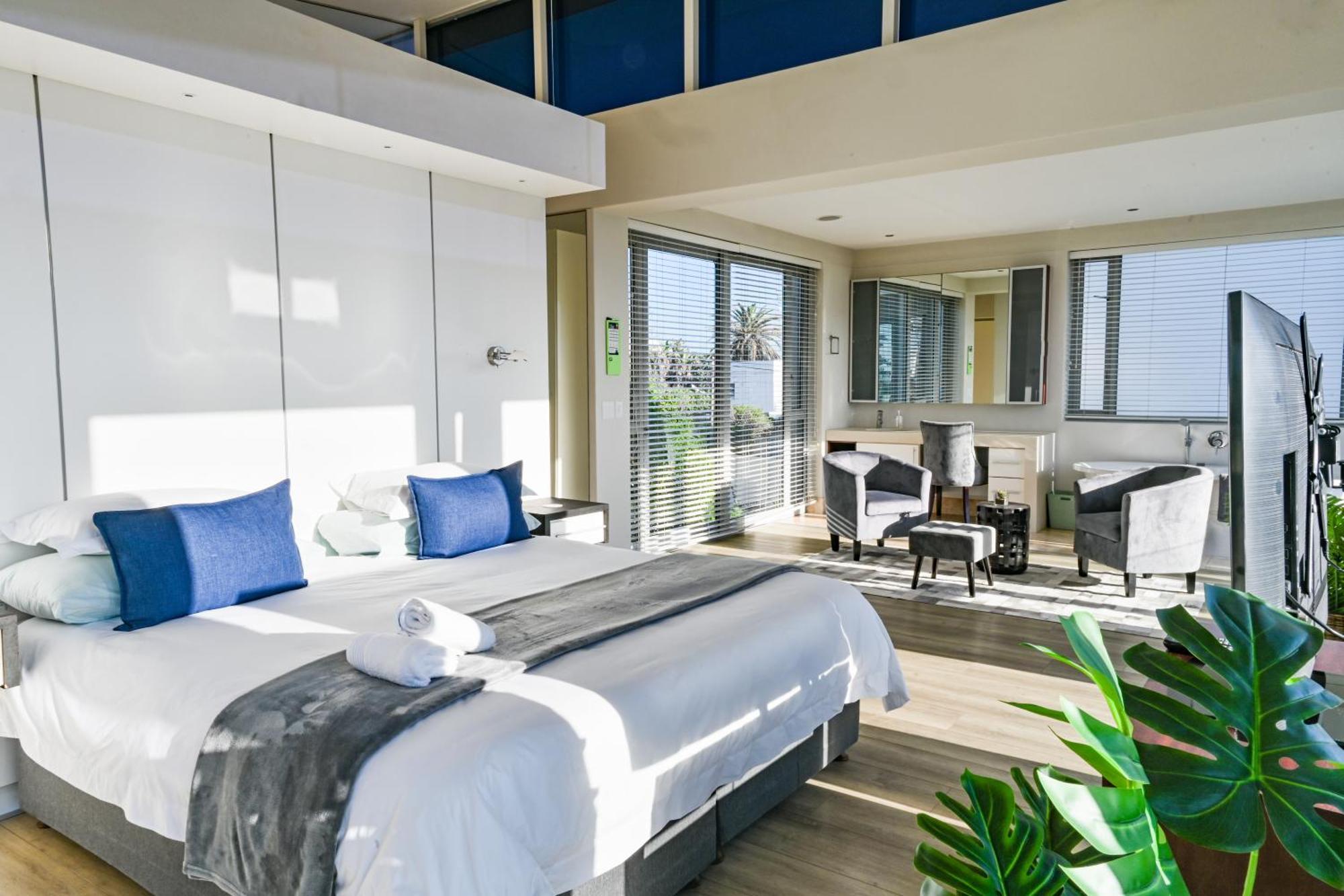 Gnd Properties Luxury Holiday Home Port Elizabeth Exterior photo